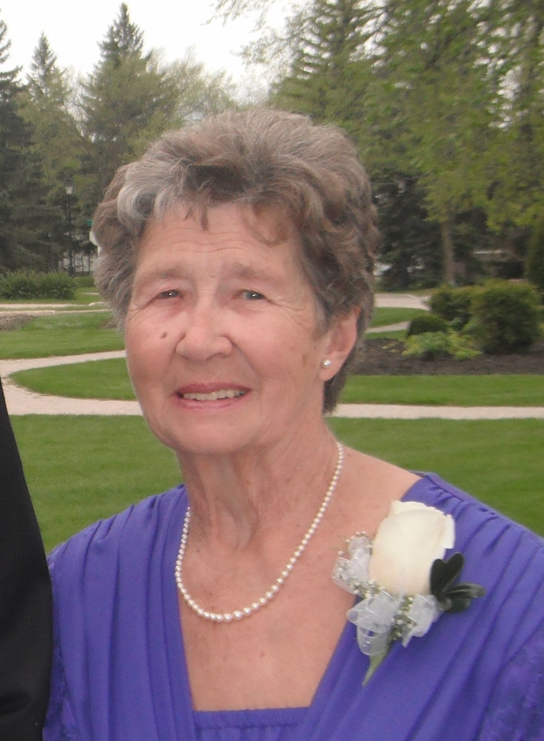 Obituary of Gertrude Elizabeth Buse