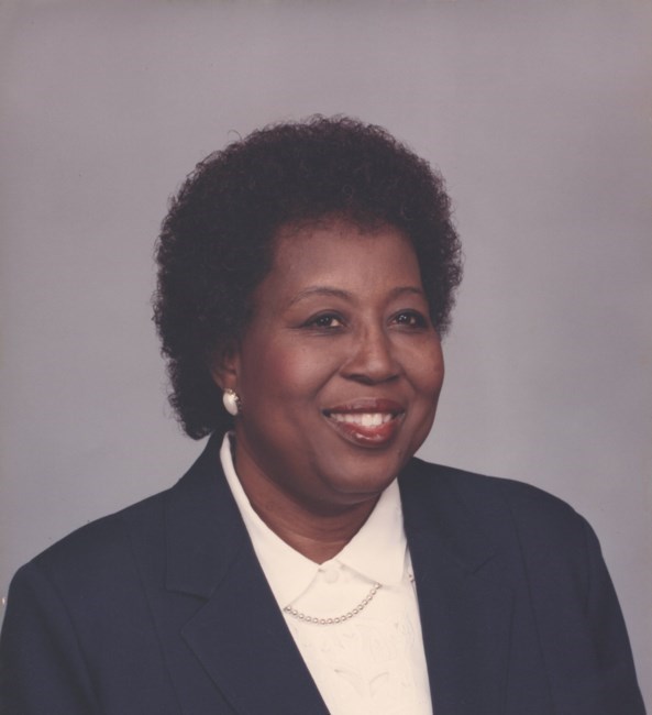 Obituary of Shirley Adams