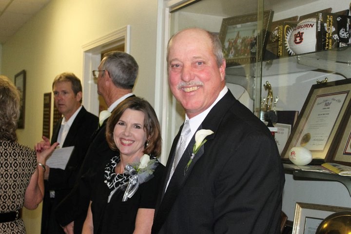 Obituary of Ernest Carl Graveman