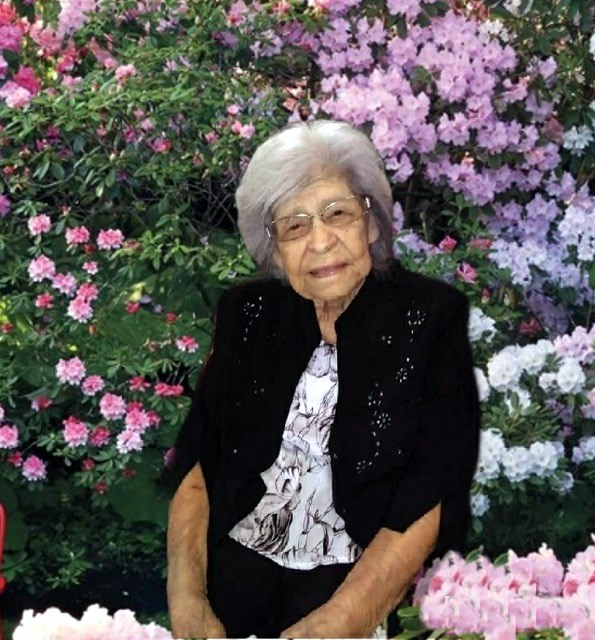 Obituary of Agapita Mendiola