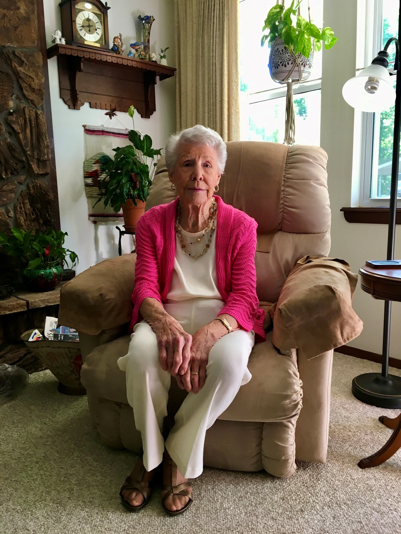 Obituary of Waunita Marie Helfers