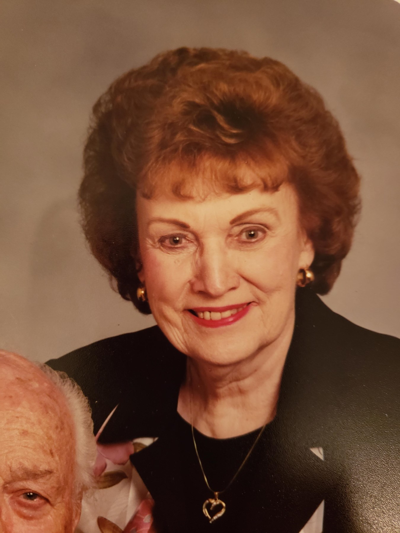 Avis de décès de Mabel Lee