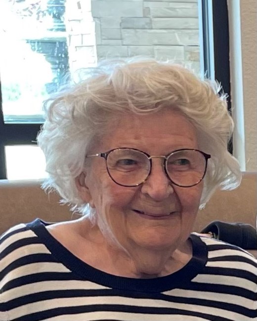 Obituary of Doreen Beverly Cahalan