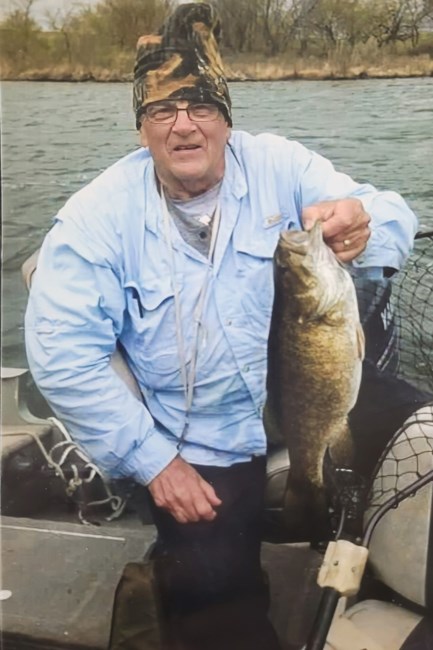 Obituary of Carmelo "Carl" Eugene Amato