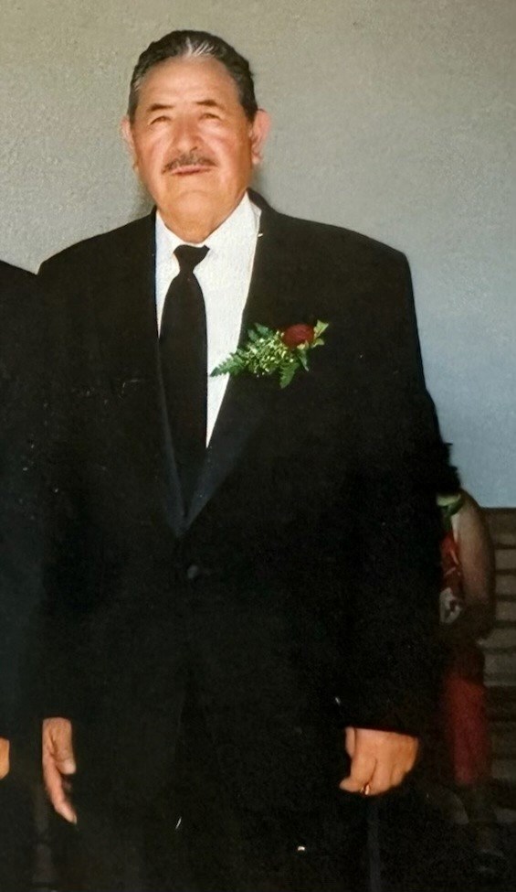Obituary of Jose Refugio "Cuco" Sarmiento
