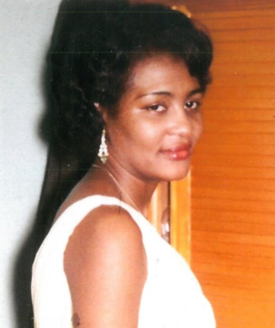 Obituary of Ivy M. Collins