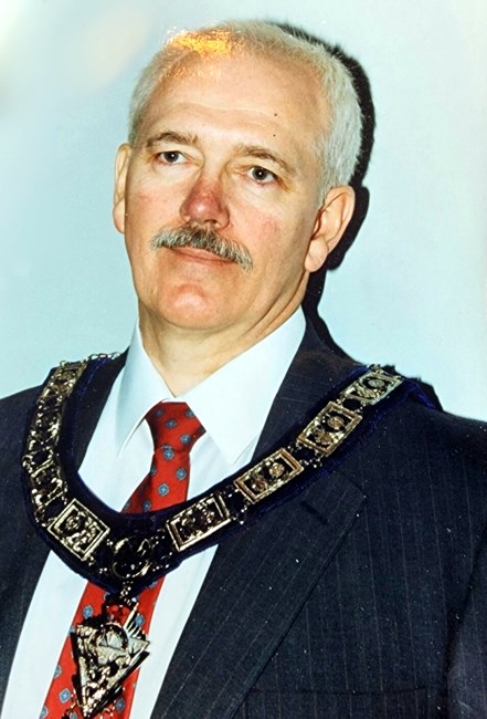 Obituary of Richard Gordon Dear