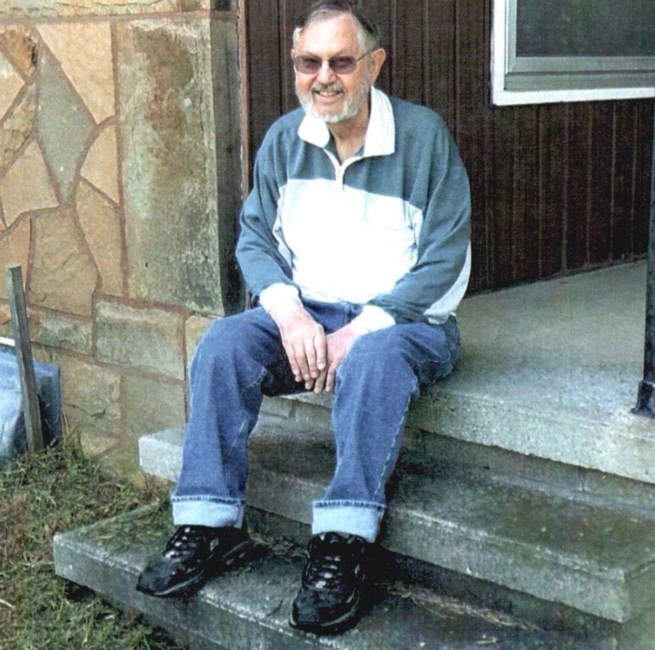 Obituary of Douglas B. Munro