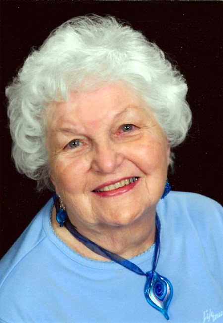 Obituario de Margaret E. Stevens