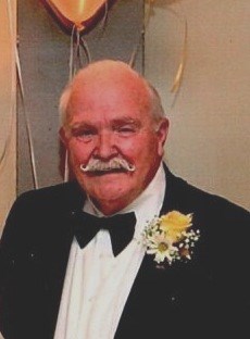 Avis de décès de Alfred Carl Hollar