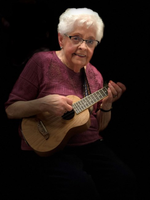 Avis de décès de Constance Elizabeth Ruzesky