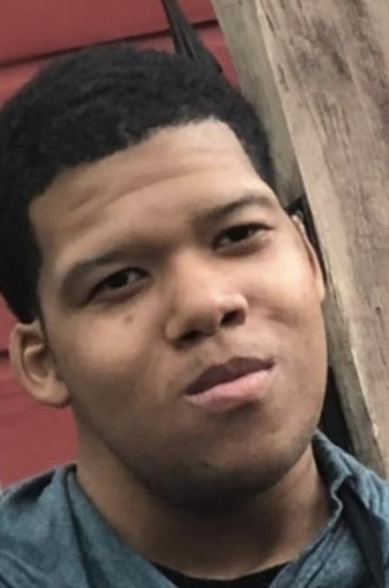 Obituario de Renardo Miguel Tezano Jr.