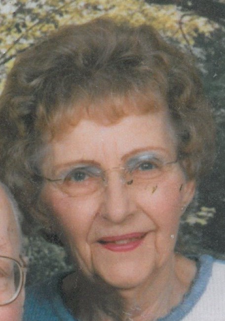 Obituario de Regina Catherine O'Neill