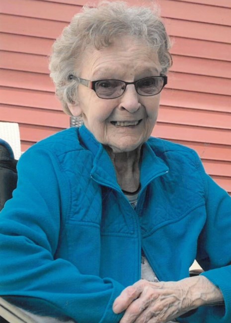 Obituary of Lorna MacKay