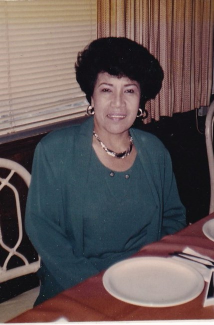 Obituario de Melva F. Nichols