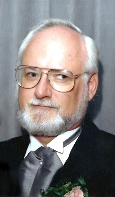 Obituary of Kenneth L Lowden
