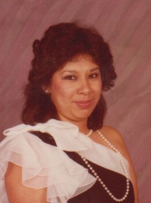 Obituary of Maricela Julia Crespo