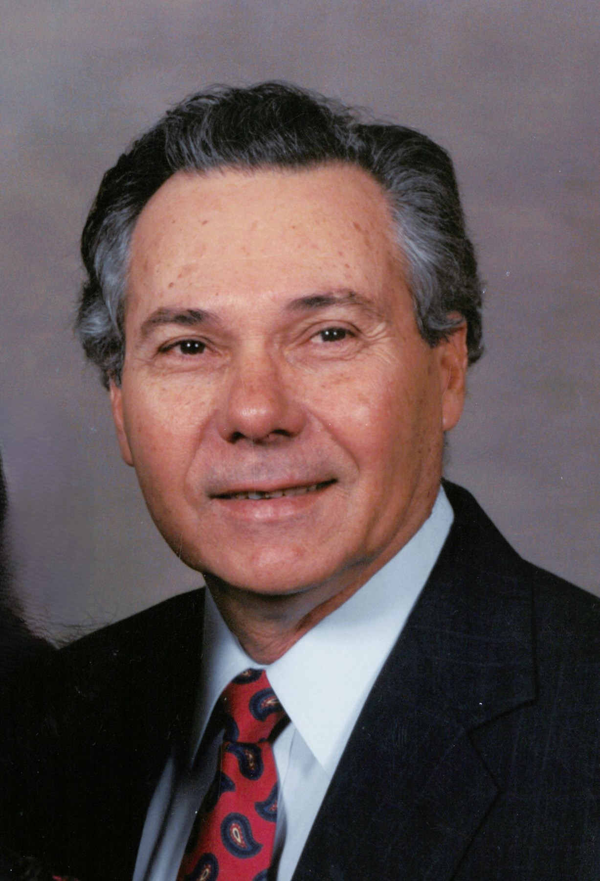 Obituary of Leon Frank Cash