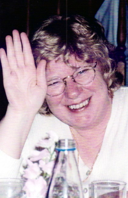 Obituary of Clare Slonosky (nee Leadbetter)