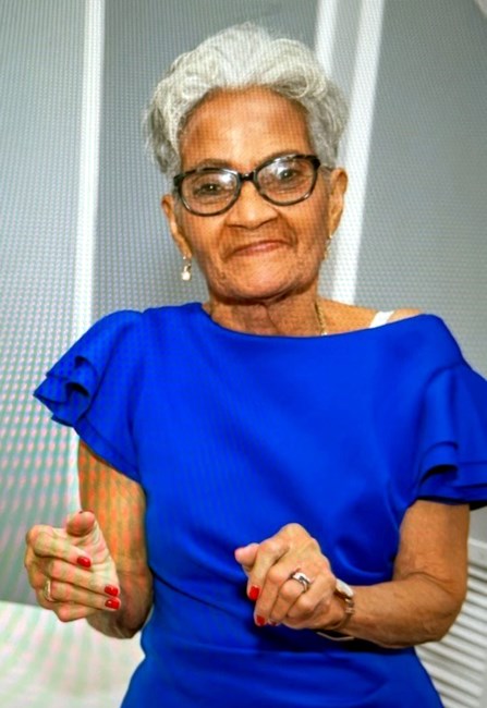 Obituary of Elisa Laguna