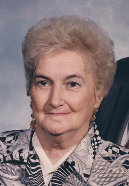 Obituary of Evelyn Marie Nichols