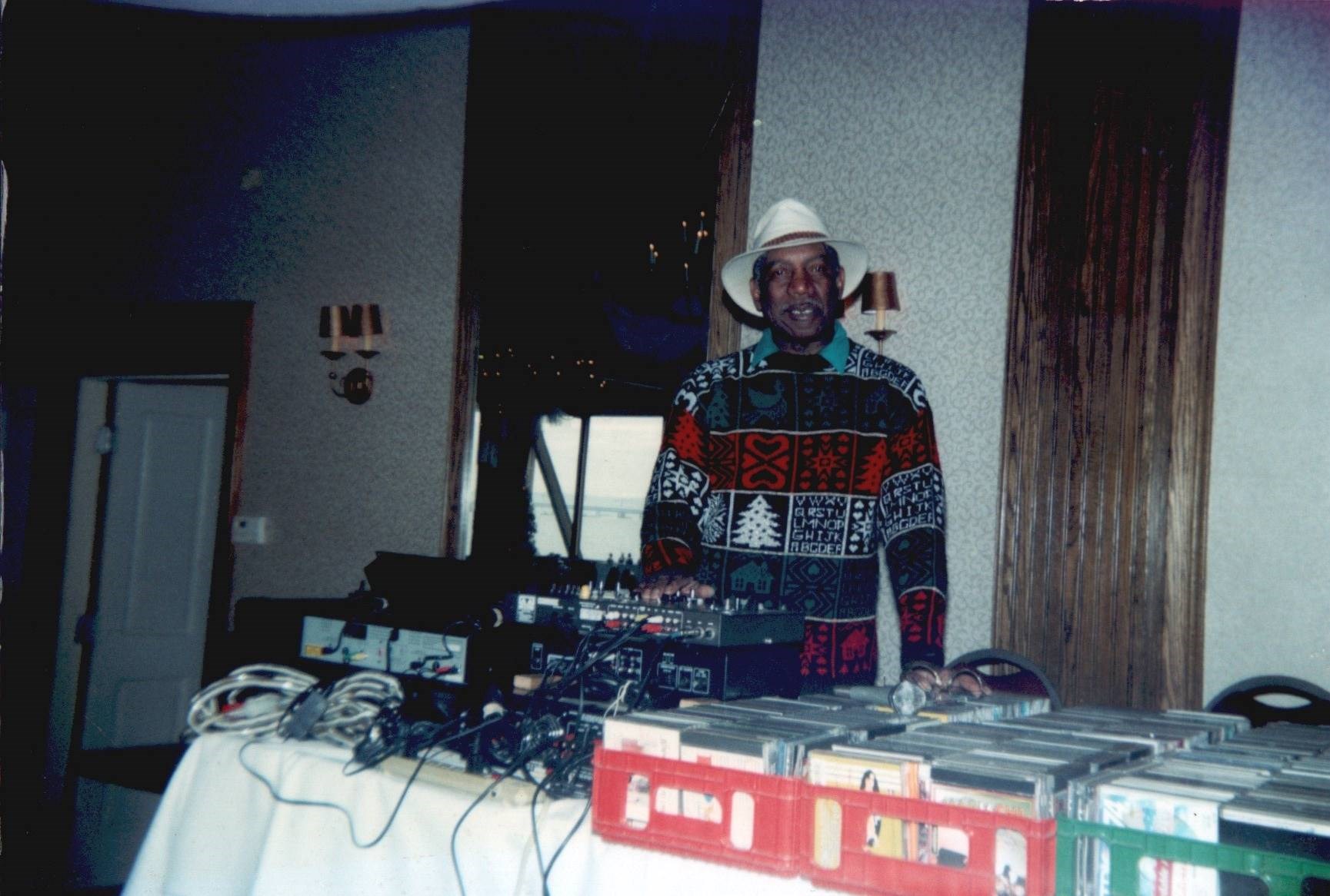 Obituary of Johnnie Douglas Riley