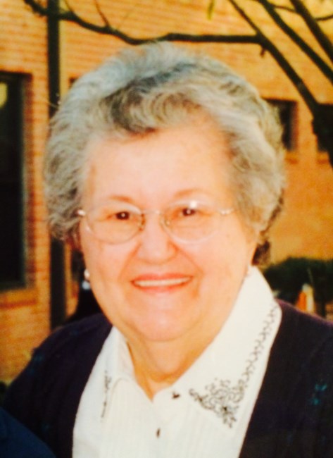 Obituary of Mary Helen Lazo