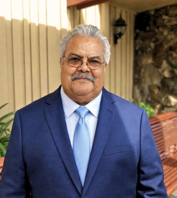 Obituary of Manuel Vazquez