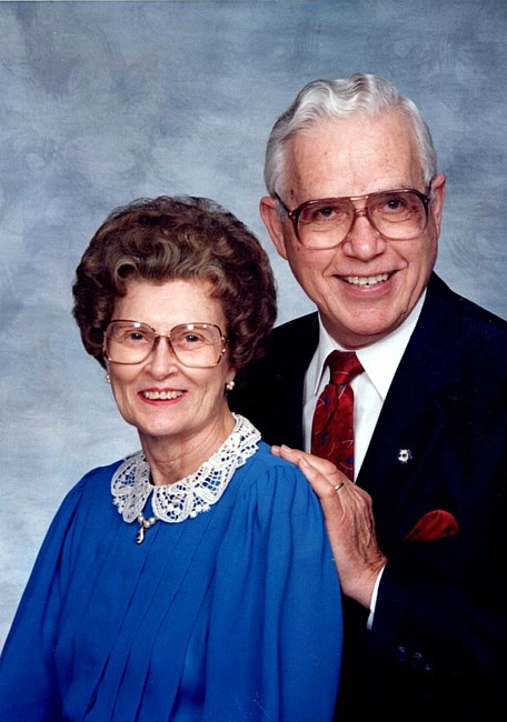 Obituary of Mary Lou McMillan