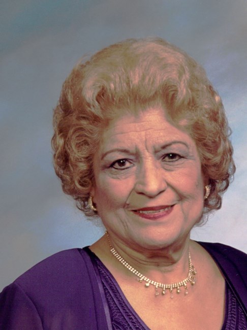 Obituario de Julia G.  Medina