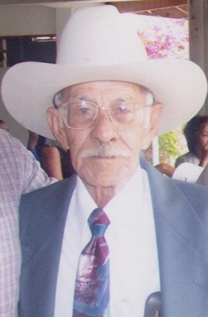 Obituary of Roberto Garza