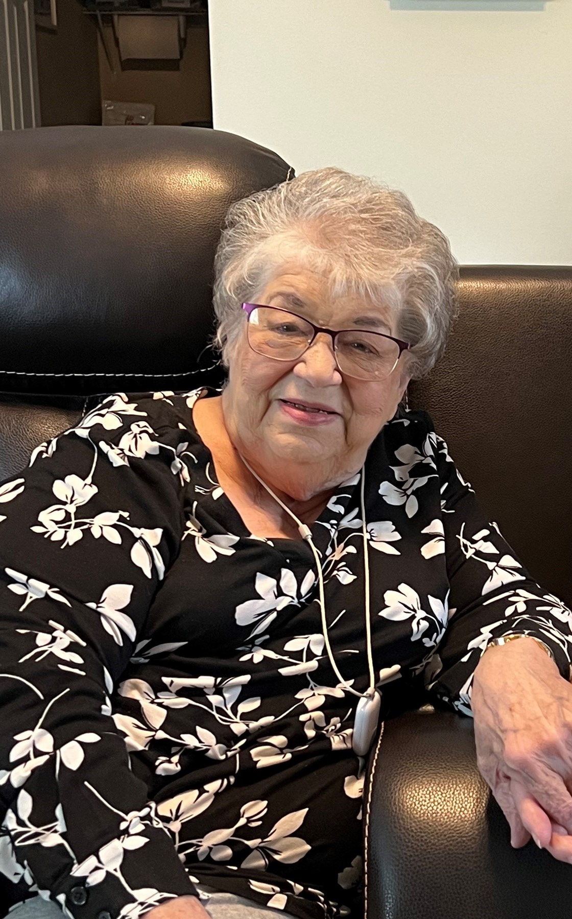 Obituary of Mary Louise Pitzer