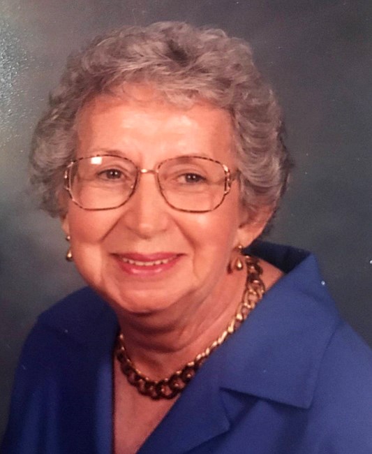 Obituario de Gladys M. Dennis