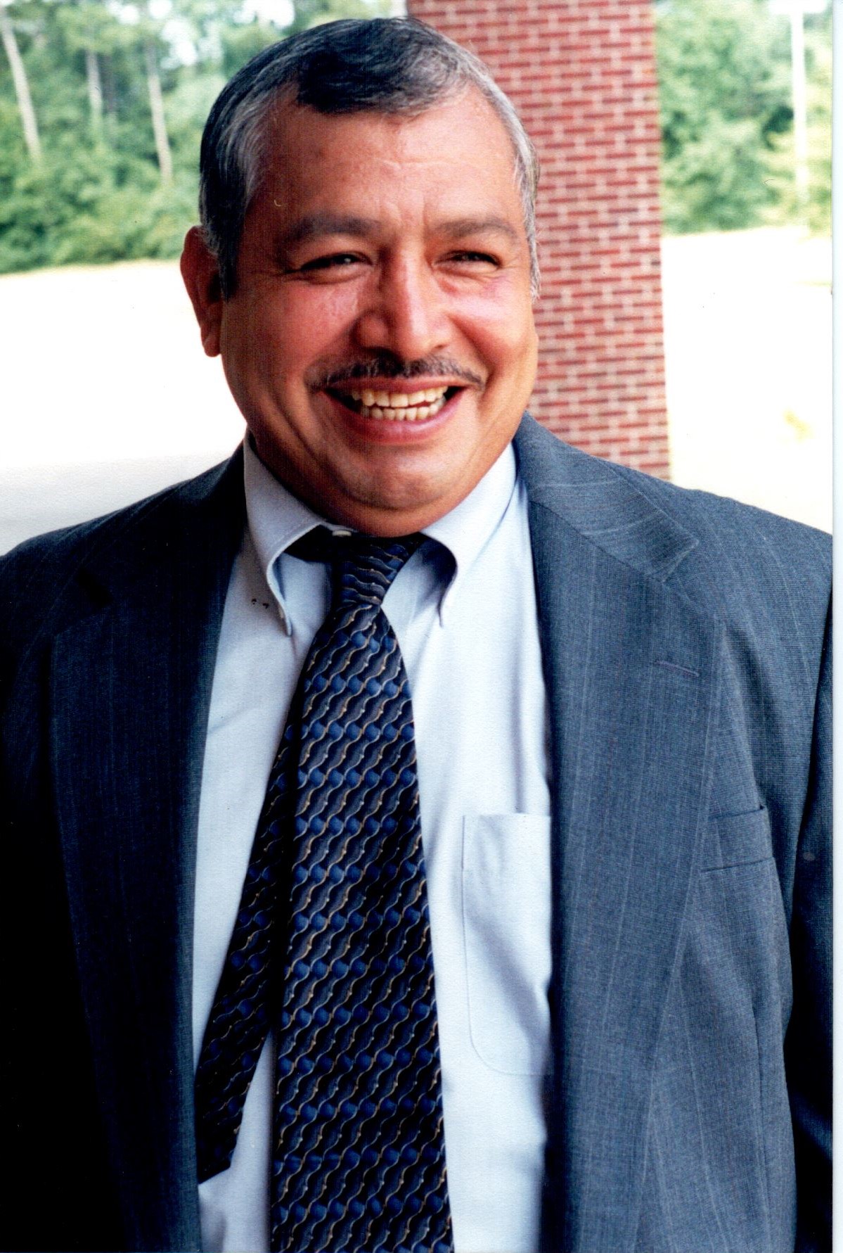 Obituary of Esteban Mireles