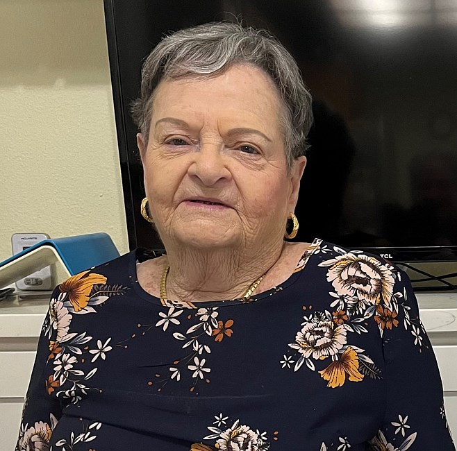 Obituary of Carolyn Ann Lamoureux