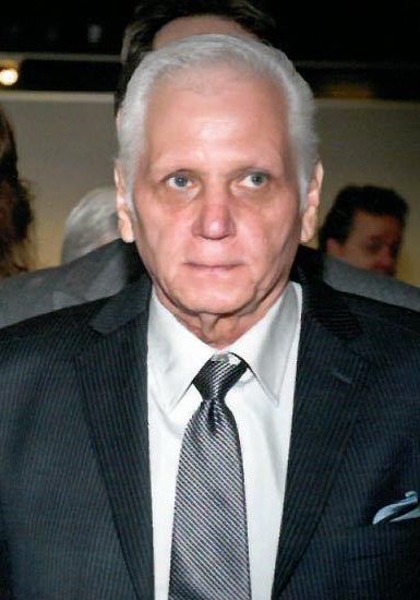 Obituario de Mr. James Roderick Dumas