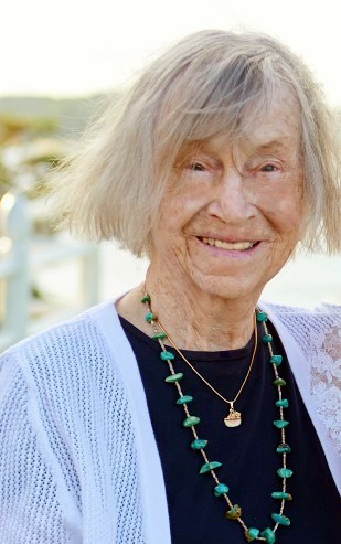 Obituary of Elizabeth Root