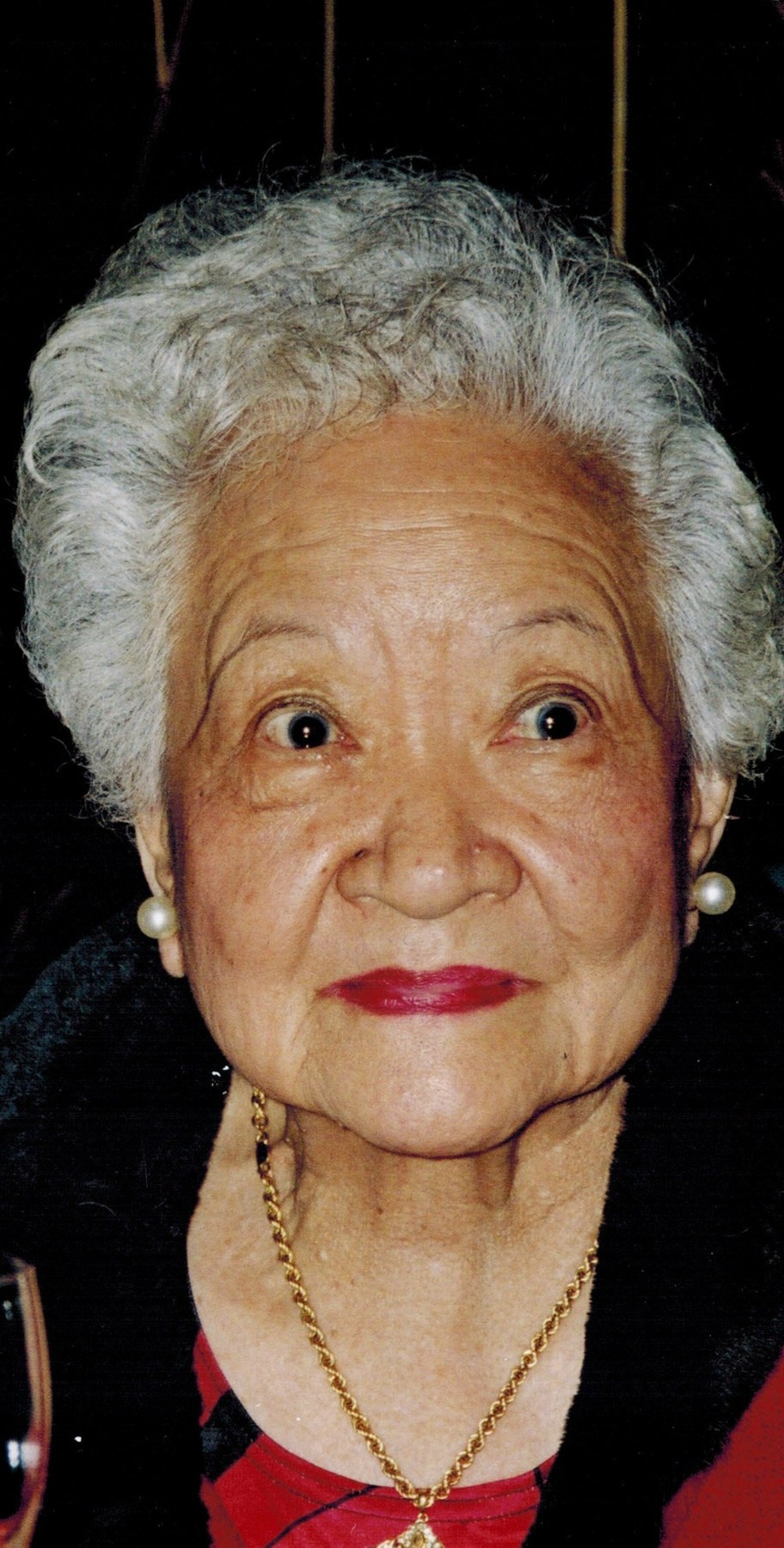 Obituary of Mrs. Violet Wong