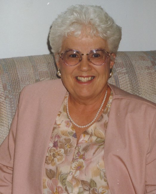 Obituary of Jean Helen Lewis