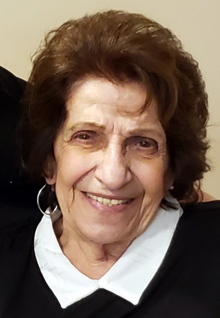 Obituary of Gloria T. Bloedel
