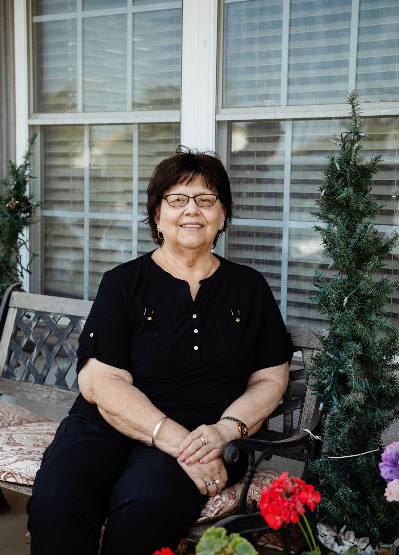 Obituary of Gloria R. Gonzales