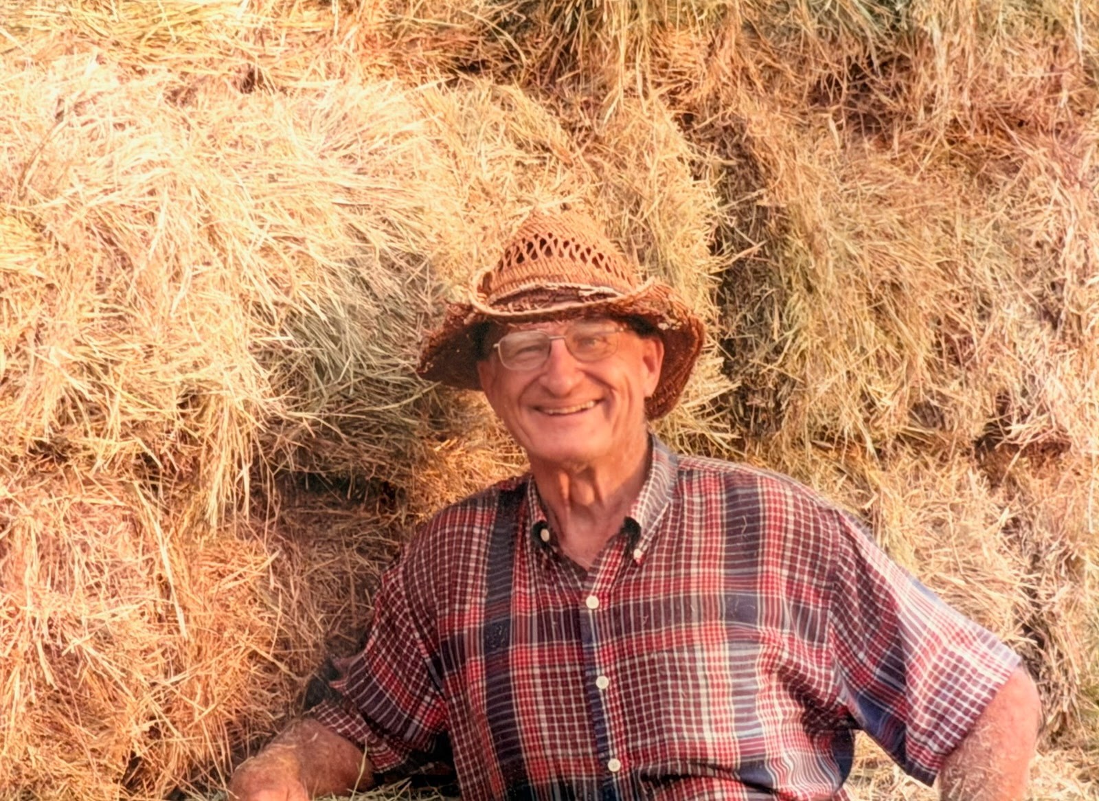Obituary of Henry "Hank" V. Buresh