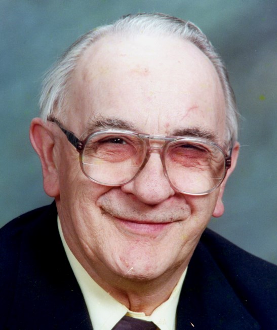 Obituario de Ernest Arthur Pontbriand