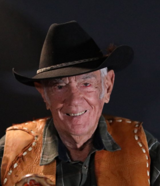 Obituary of Gerald Russell Papke