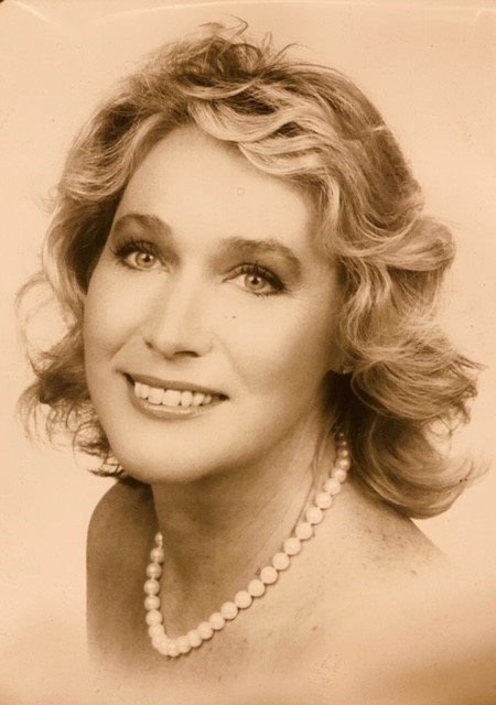 Obituario de Patsy Collins Adams