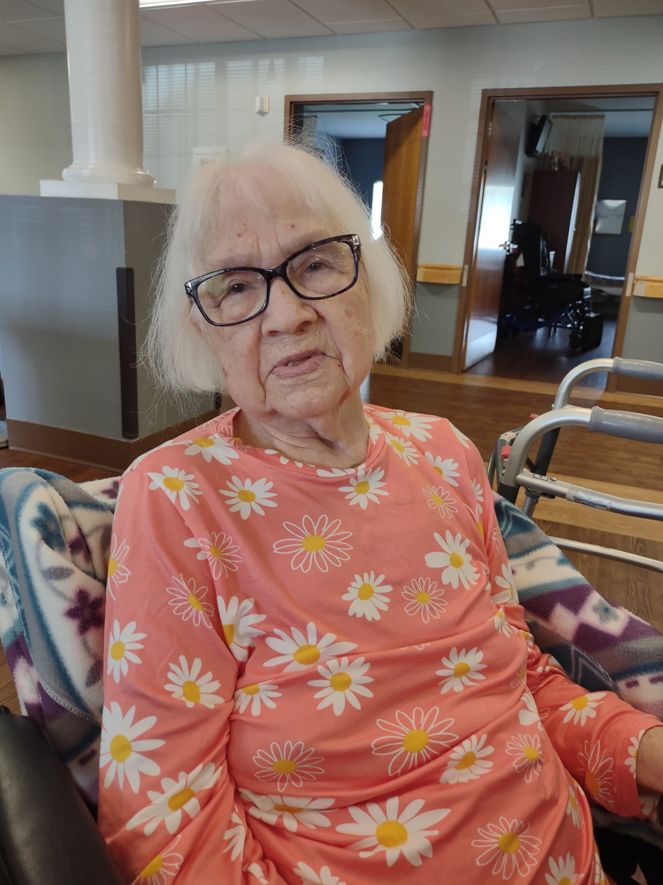 Obituary of Mary E Blevins