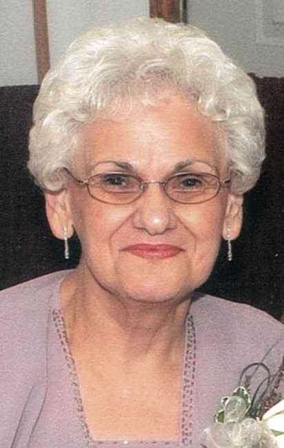 Obituario de Isabel R. Motha