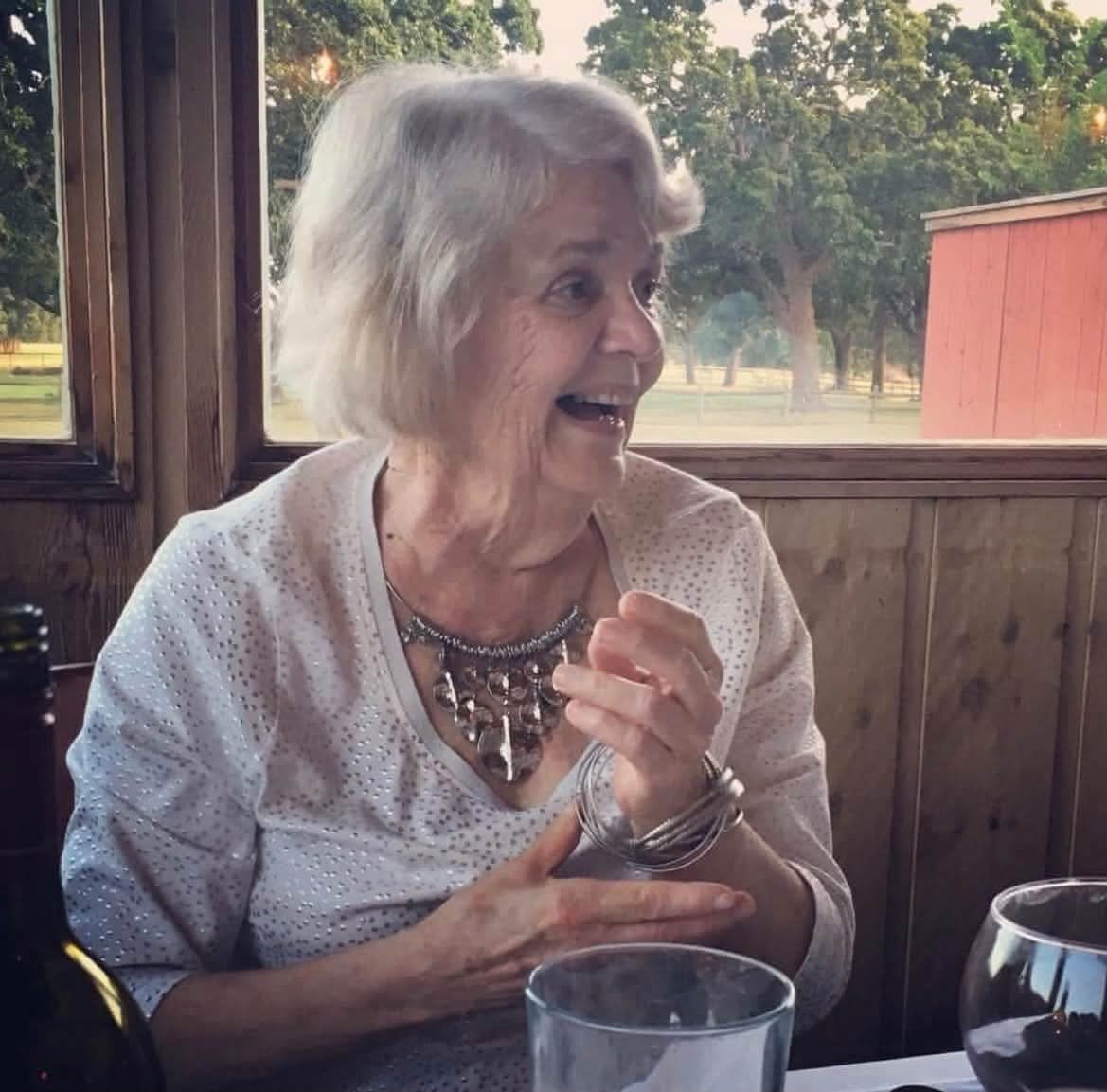 Obituary of Barbara Sue Floyd