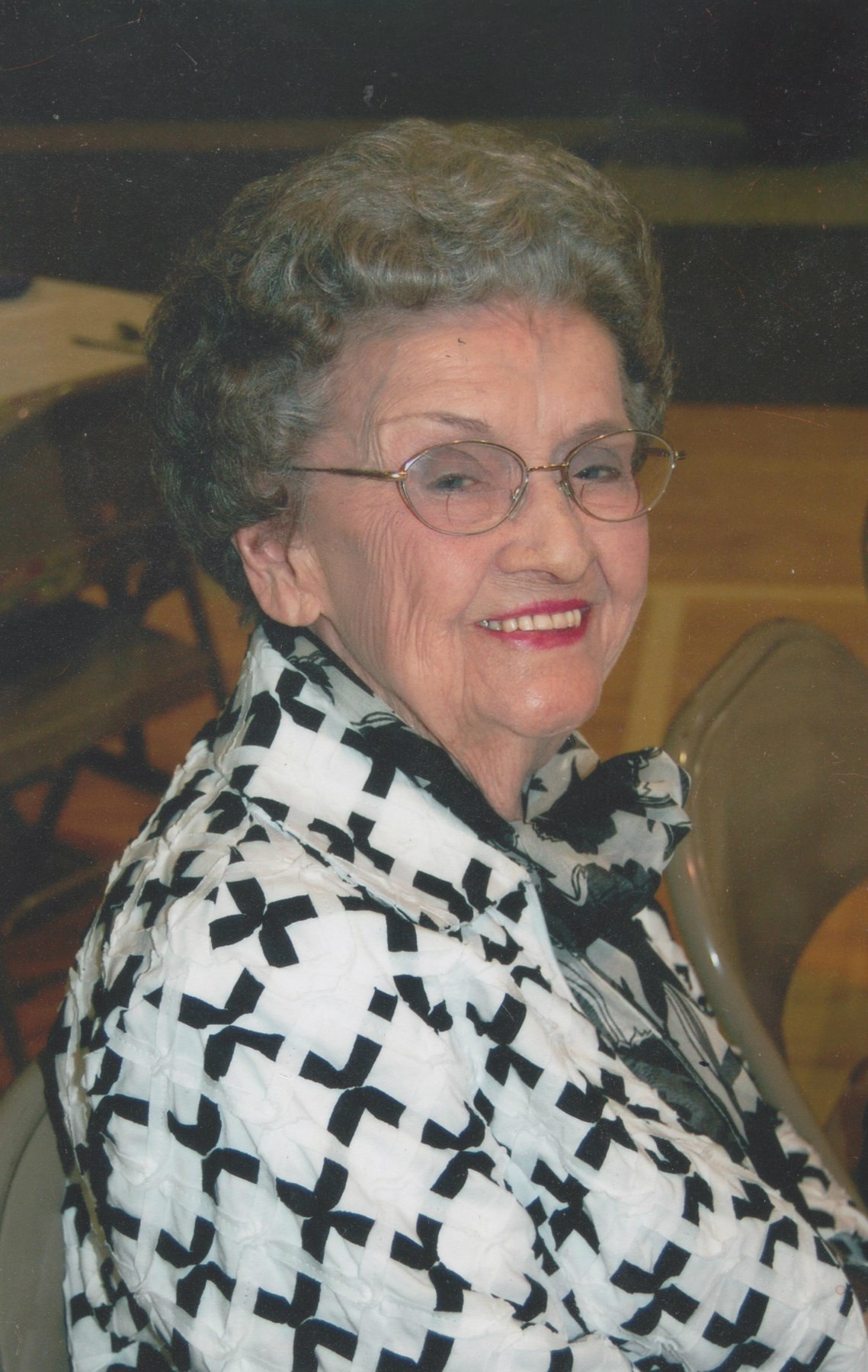 Obituary of Mary Jo Roberts