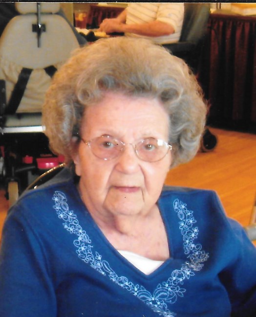 Avis de décès de Julia Troutman Marlow Carson